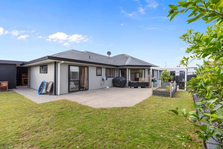 63 Katerini Grove Papamoa_3