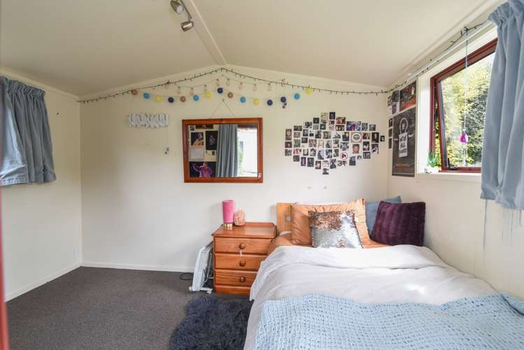 14 Arnold Street North East Valley_16