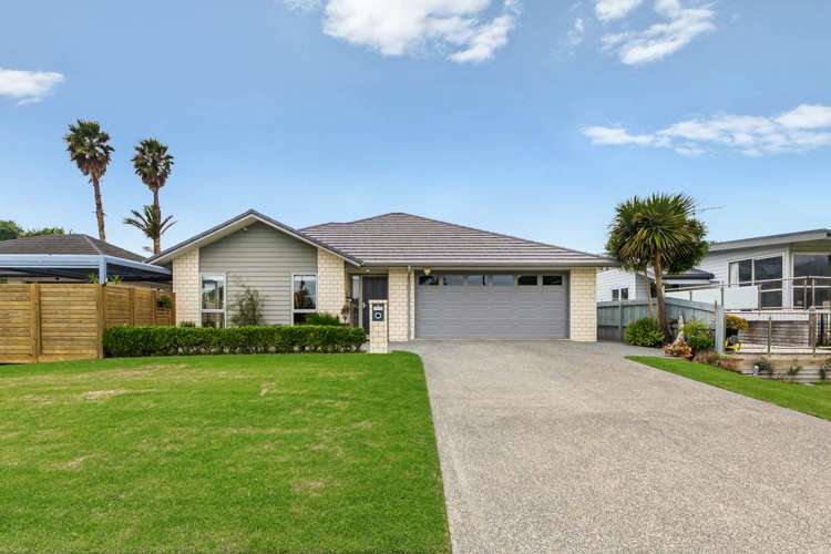 5 Laurie Street Red Beach_28