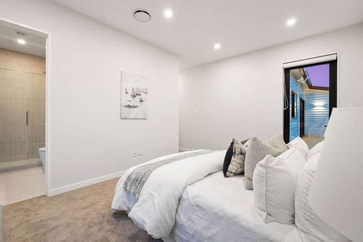 24 Tipu Crescent Milldale_18