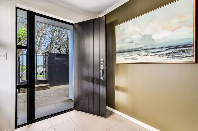 132d Firth Street Hamilton East_13