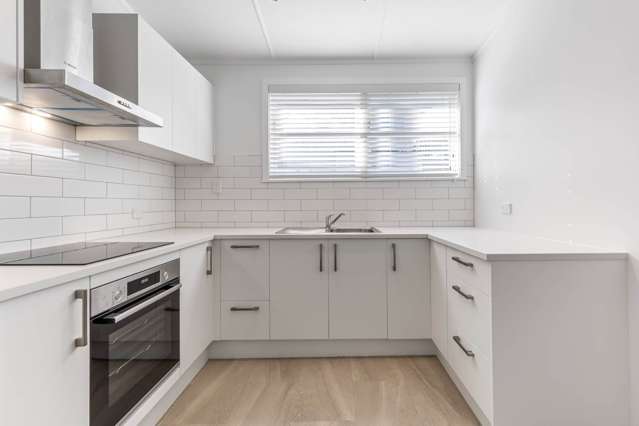 61 Sunnynook Road Forrest Hill_1