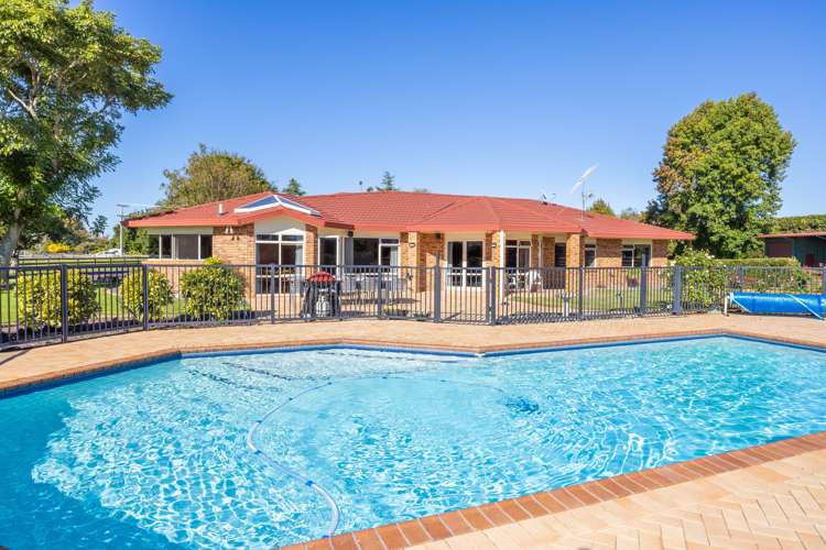 283 Raynes Road_0