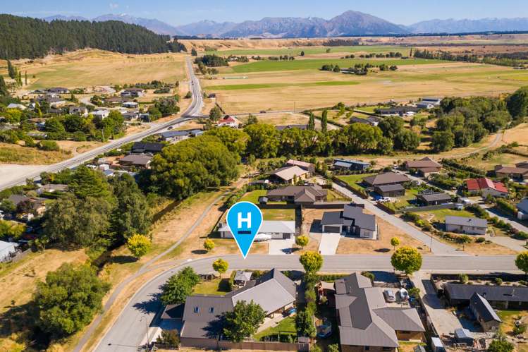 27 Alice Burn Drive Luggate_19