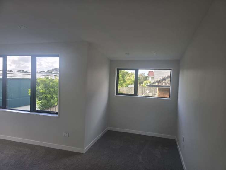 4/97 Hillsborough Road Hillsborough_8