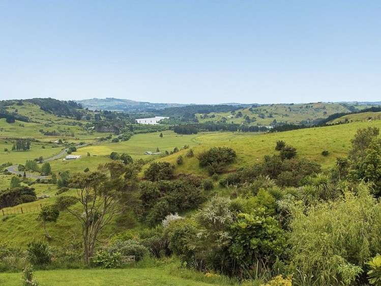 402 Highway Pukekawa_14