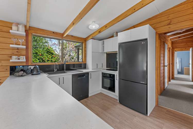 2/18 George Street Papakura_8