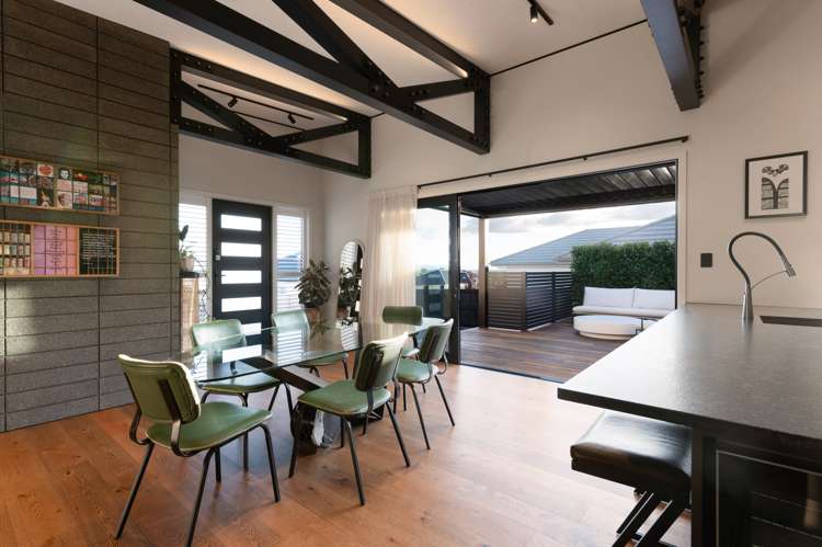 4 Maanihi Drive Rototuna North_8