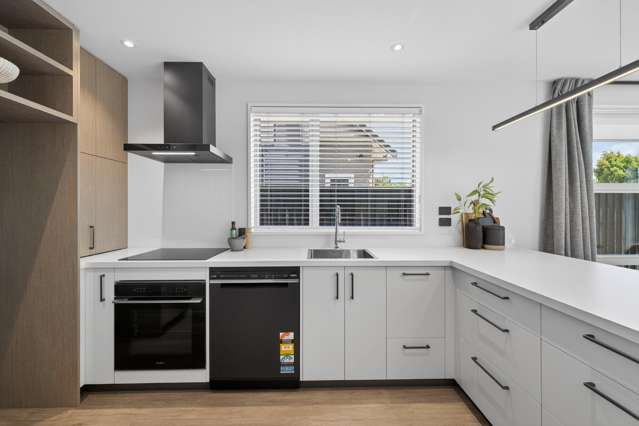 1/157 Yaldhurst Road Upper Riccarton_2