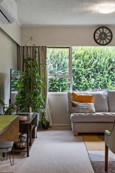 4/8 Yattendon Road_4