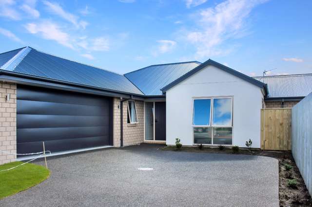 21 Miromiro Street 10242_1