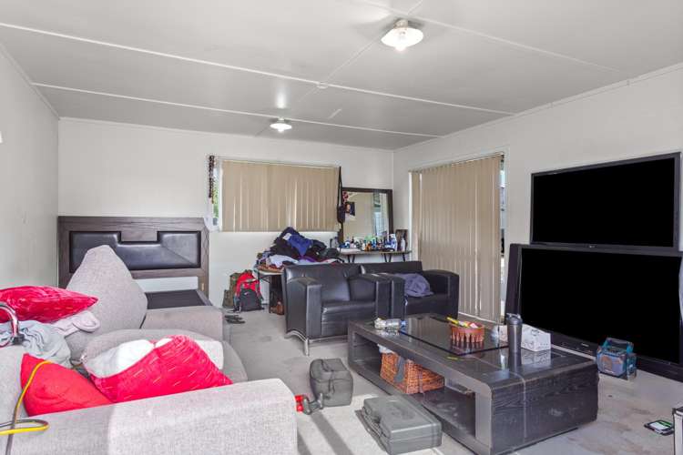 86 Burundi Avenue Clendon Park_12