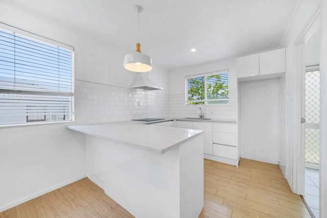 48 Childers Road Ranui_4