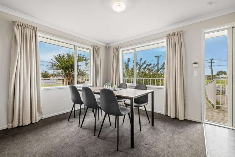 20 Portchester Street Aranui_17