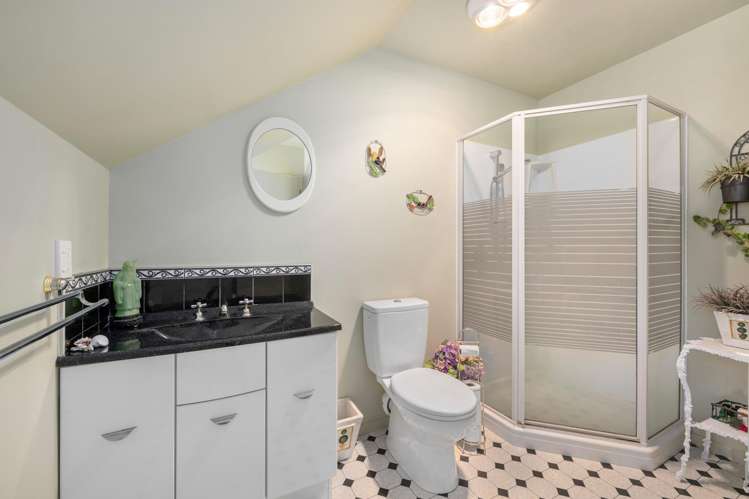 28 Belvue Bay Road Havelock_17