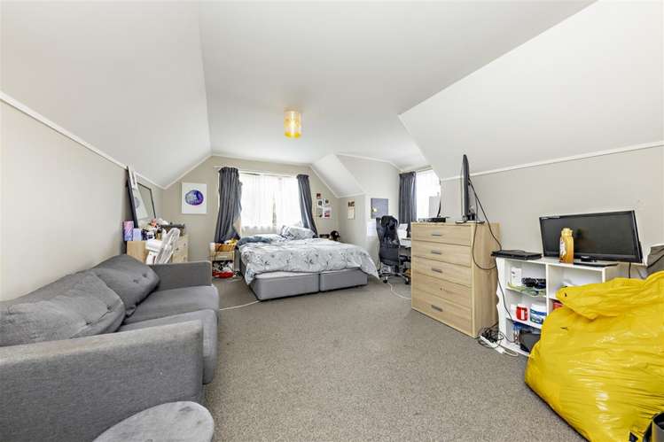 11 Slim Place Clendon Park_10