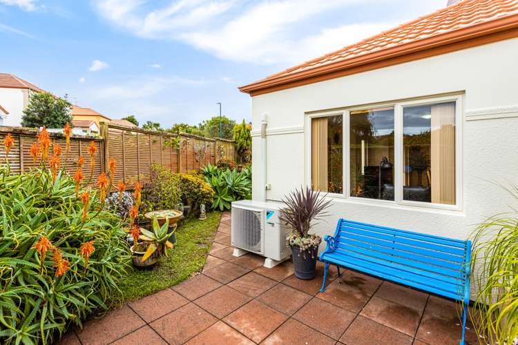 2 Chettle Court New Lynn_26