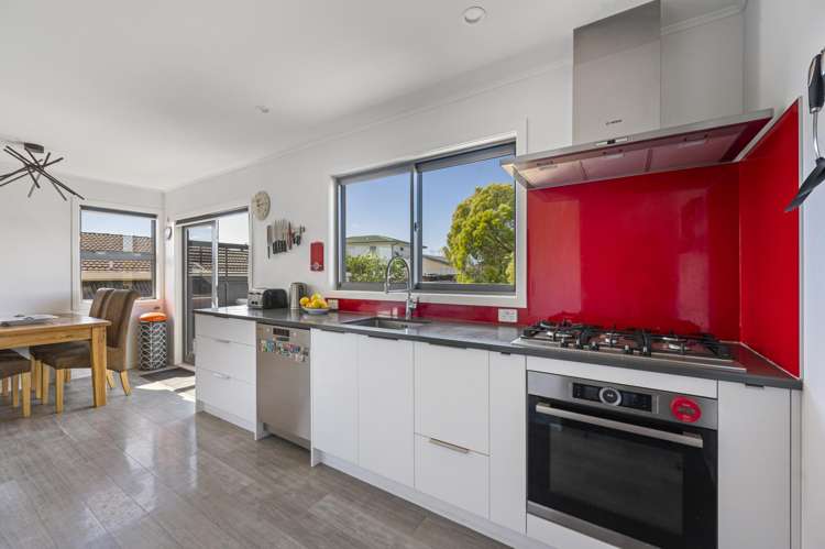 11 Wynyard Crescent Tamatea_2