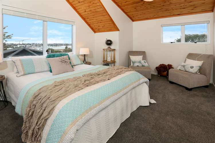 2/37 Rhinevale Close Henderson_15