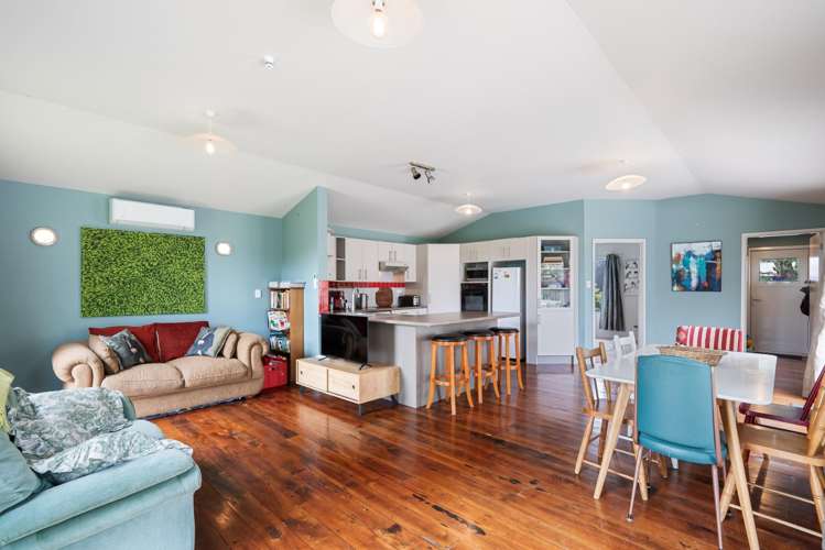 577 Waitarere Beach Road 1234_3
