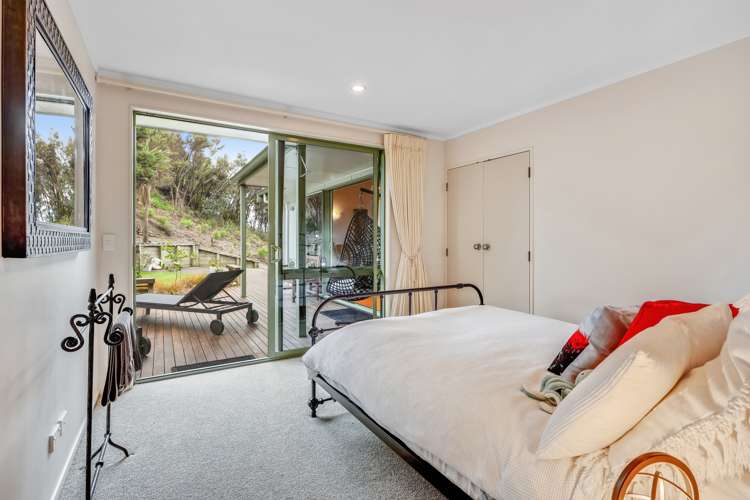 8 Pukeora Way Mangawhai_24