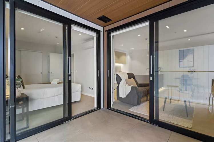 410/4 Bute Road Browns Bay_12