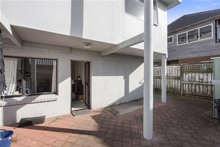 23b Victoria Road Mount Maunganui_13