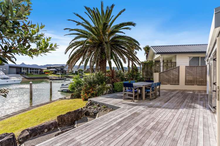 105b Motu Capri Pauanui_13