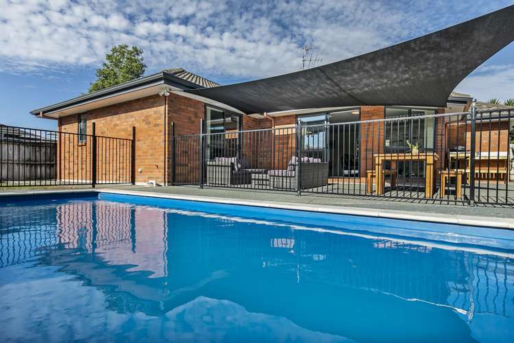 60 Lough Bourne Drive Pukekohe_2