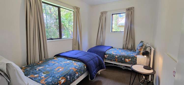 24a Cron Street Franz Josef Glacier_13