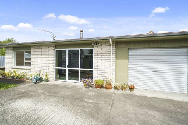 49a John F Kennedy Drive Milson_1