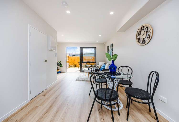 1/85 Jaemont Avenue Te Atatu South_2