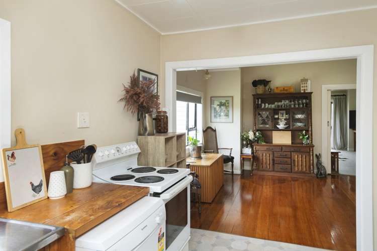 36 Bell Road Matawhero_13