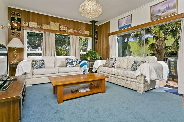 25 Totaravale Drive Totara Vale_6