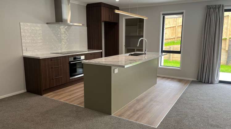 53 Coptic Terrace Pokeno_2