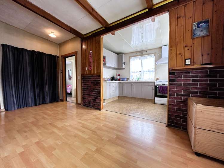 12 Cardwell Street Cobden_4