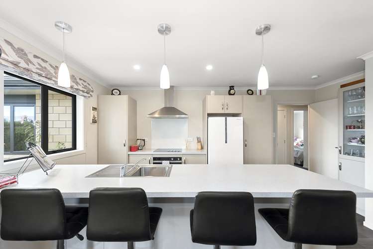 4 Patatee Terrace Baverstock_26