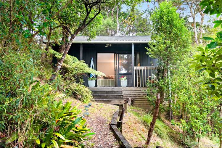 188 Kawakawa Bay Coast Road Kawakawa Bay_11