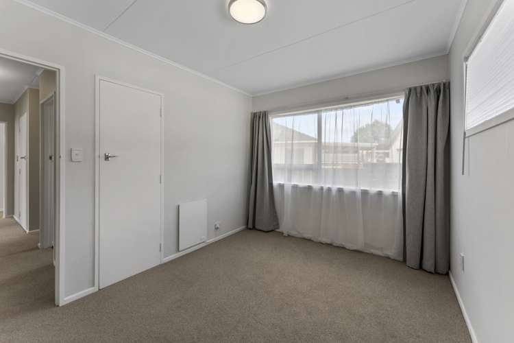 275 Wellington Road Wainuiomata_14