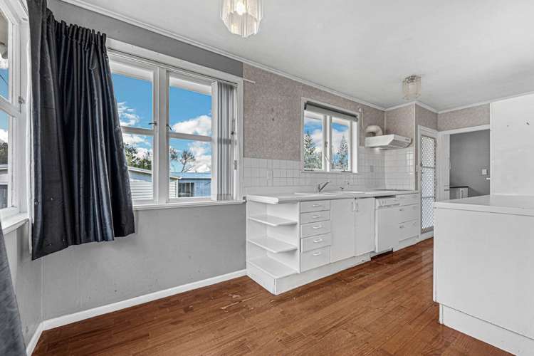 53 Sheehan Avenue Papakura_3