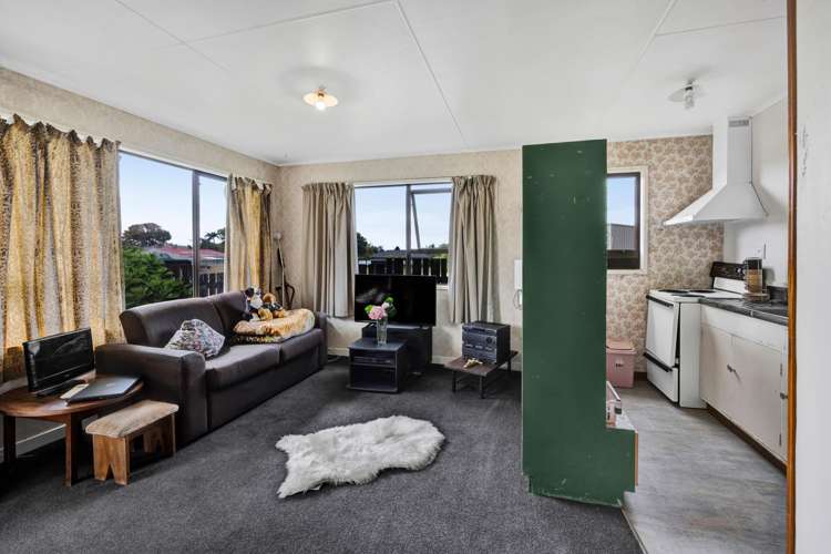 8B-8C Oswald Place Stratford_6