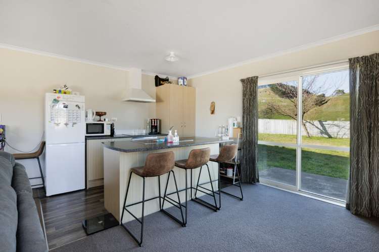 186 Ballintoy Park Drive Welcome Bay_2