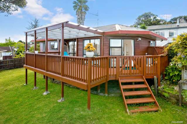 2/16 Cassandra Grove Totara Vale_2