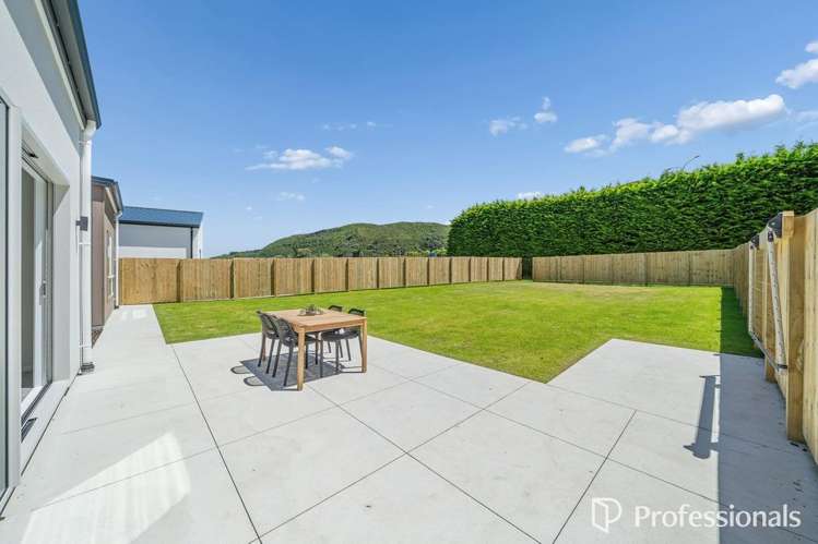 8 Manor Park Road_2