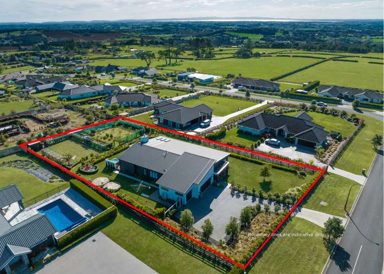 19 Lawrence Carter Drive Bombay_32