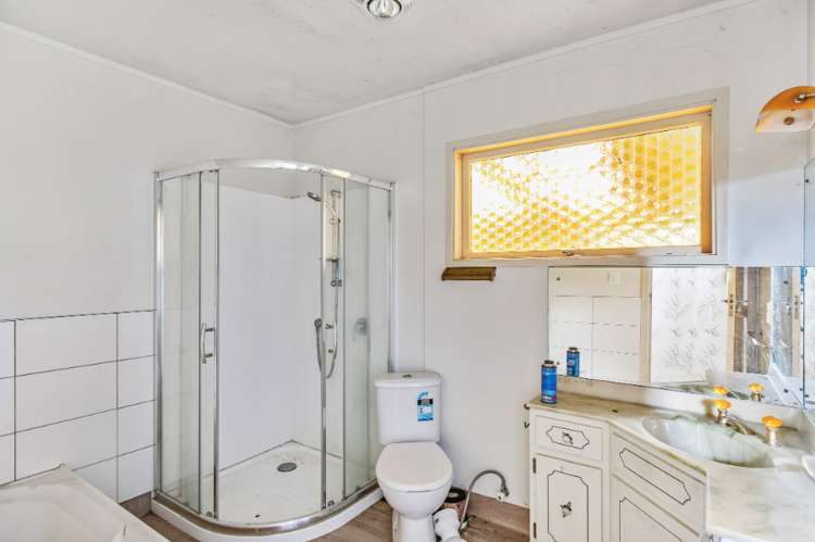 7 Marie Crescent Te Atatu South_6