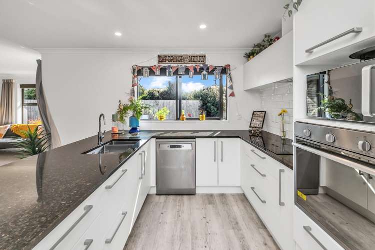 3 Walter Place Kirwee_5