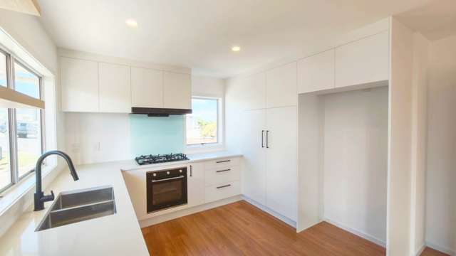 1/82 Pupuke Road Hillcrest_3