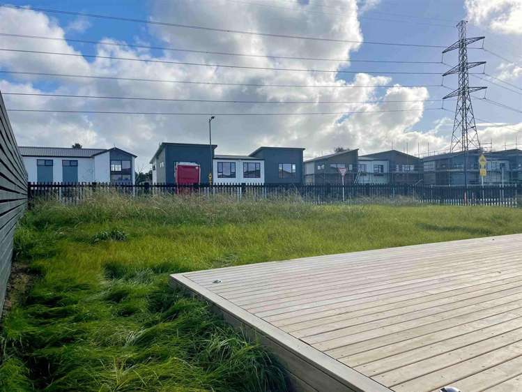 2 Longview Oak Lane Papakura_28