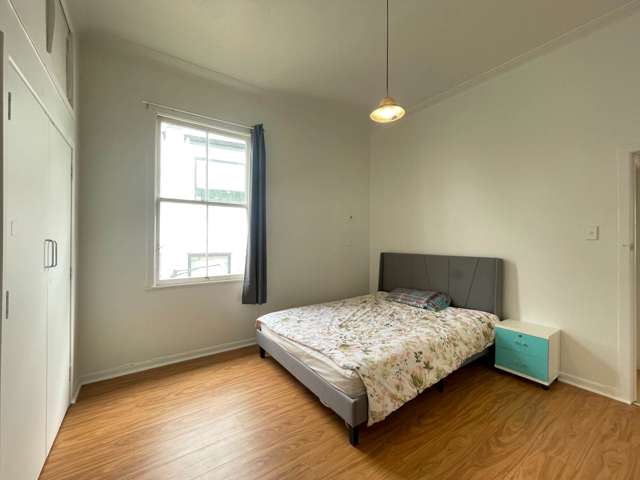 2/1125 New North Road Mt Albert_4